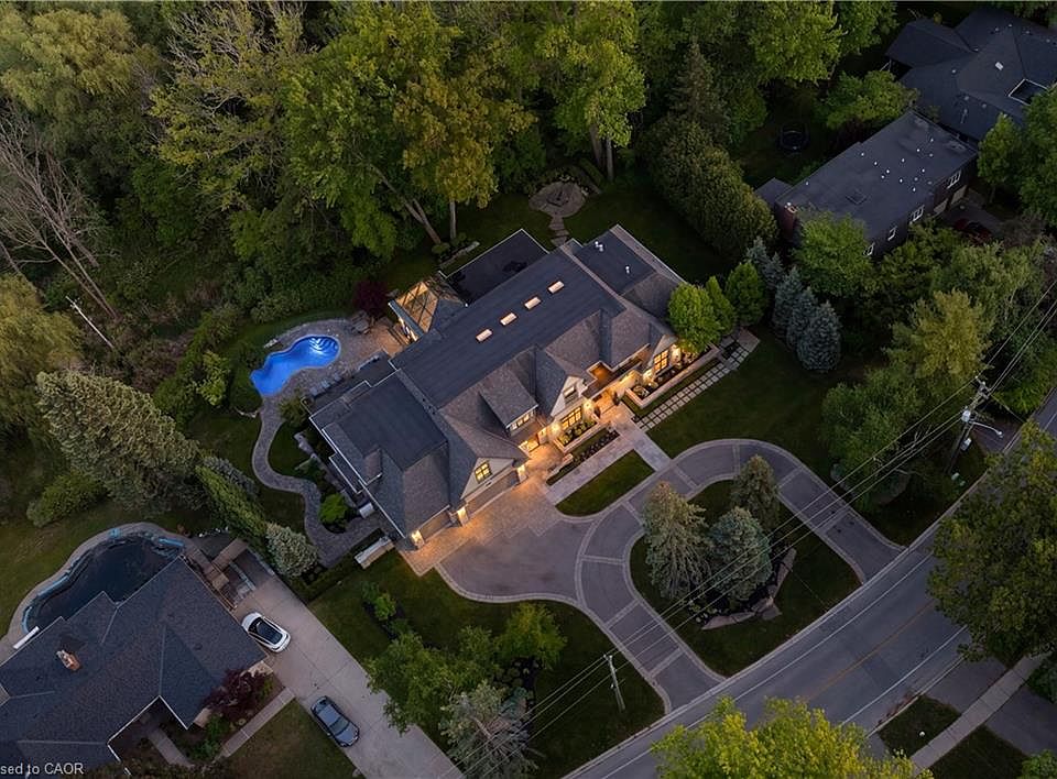 1st image of 1412 Birchwood Dr