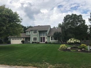 3 Norbrook Rd, Fairport, NY 14450