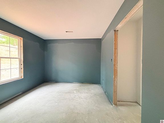 3rd image of 167 Blanton Ct