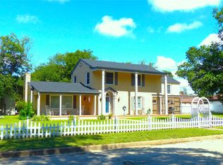 1408 S China St, Brady, TX 76825