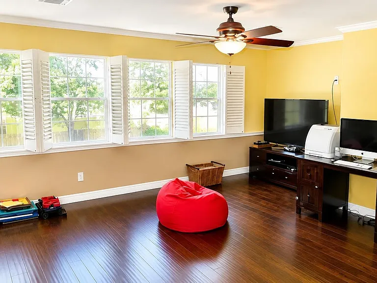 3814 Bayou Bend Ct — Photo 20