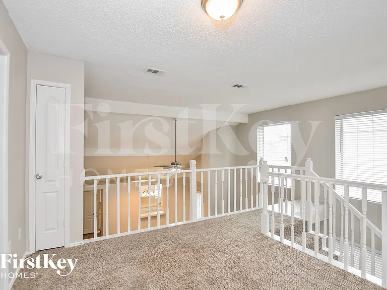 5116 Wedgewood Dr — Photo 8