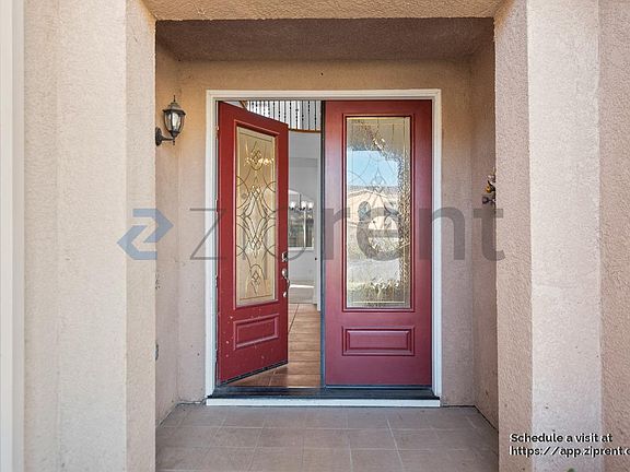 3rd image of 207 Barcelona Dr