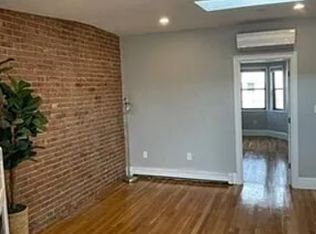 806 Tremont St #6BB, Boston, MA 02118