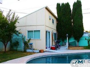 6921 Colbath Ave, Van Nuys, CA 91405