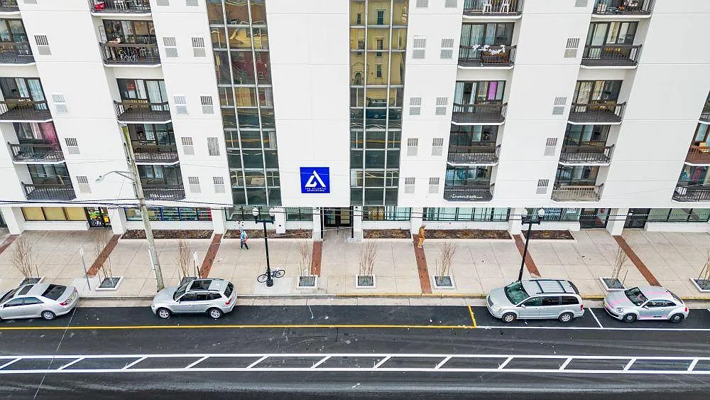 Atlantic Apartments — Photo 2