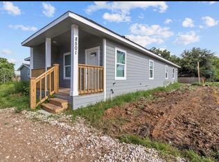 8501 Denby St, Houston, TX 77012