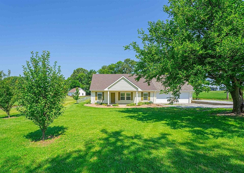 1st image of 79 Kavanaugh Ln