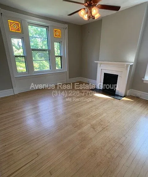 4950 Magnolia Ave #2 — Photo 2
