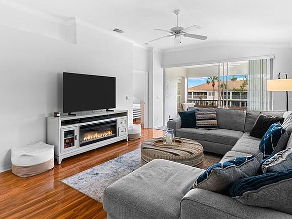 3rd image of 6808 Satinleaf RD S #204