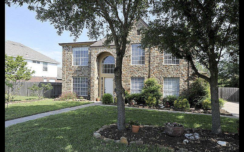 1st image of 8504 Fern Bluff Ave