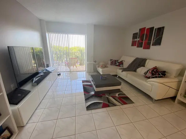 14250 SW 62nd St APT 412, Miami, FL 33183