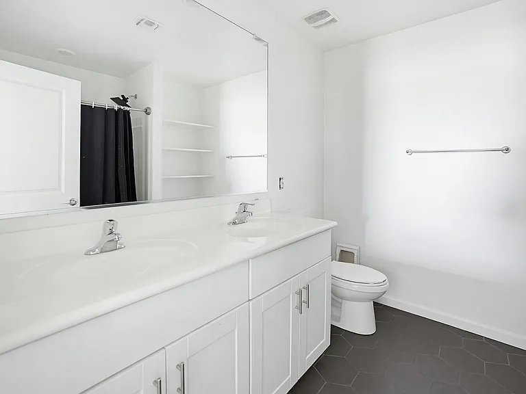 6815 W Encinas Ln — Photo 9