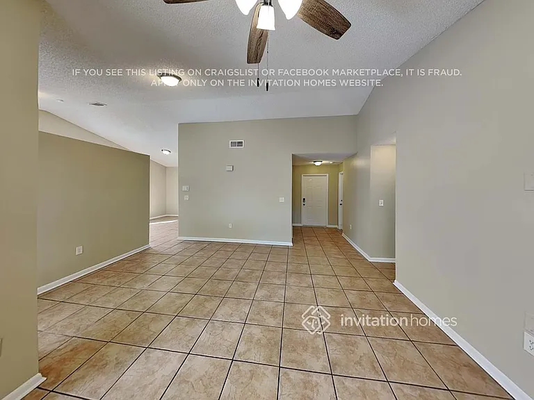 13960 Beechwood Ct — Photo 5