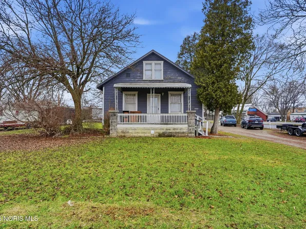 1604 Gray St, Findlay, OH 45840