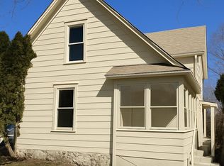 141 Bates St, Jackson, MI 49202