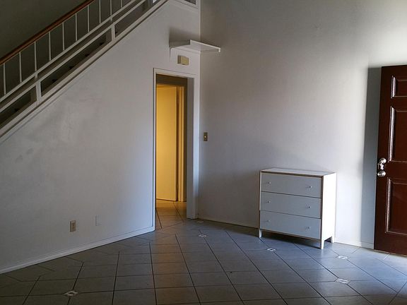5th image of 4355 Fountain Villas Ct