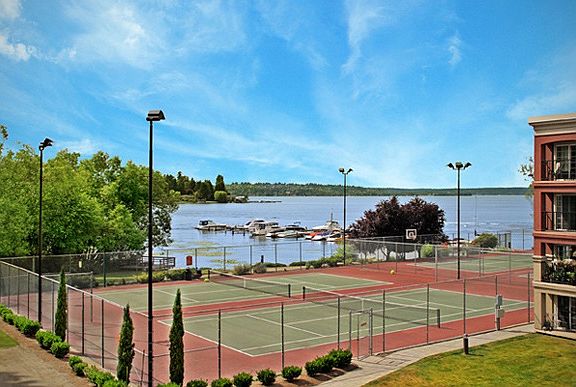 3rd image of 4301 Lake Washington Blvd NE APT 1208