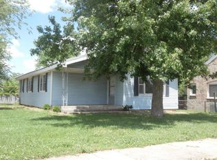 319 E Main St, Fordland, MO 65652
