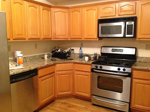 4th image of 85 Broadway #105
