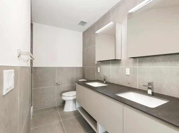 391 Palisade Avenue image 8 of 15