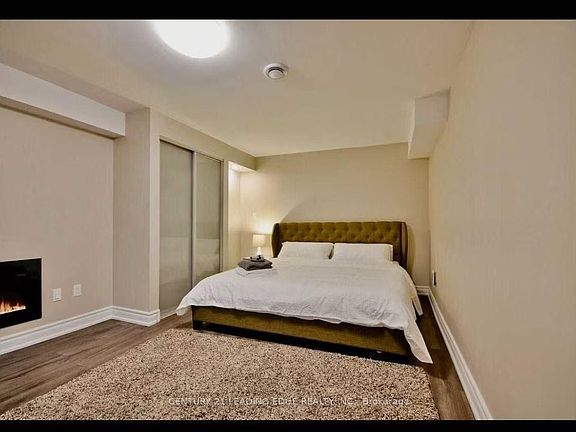 4th image of 129 Bernard Ave #Basement