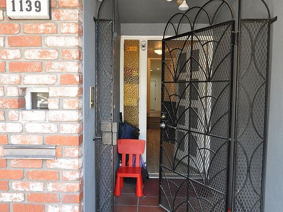 4th image of 1139 Bacon St Unit 1