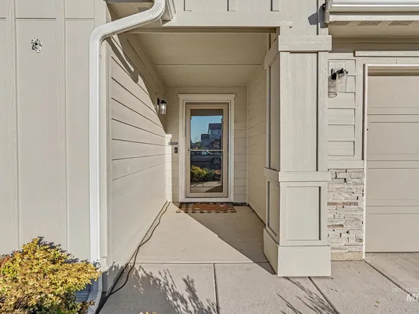 4370 S Yankees Way, Nampa, ID 83686