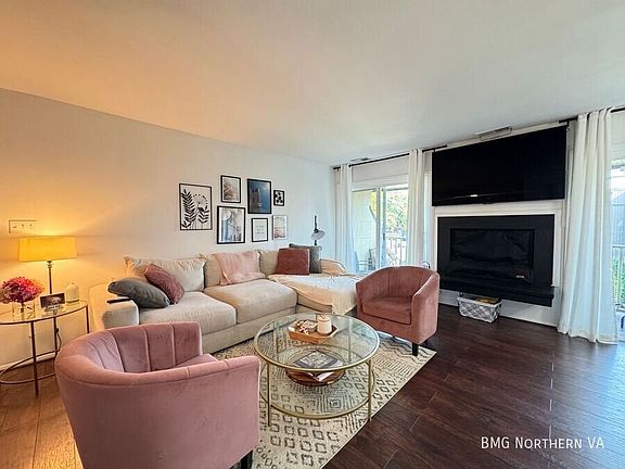3rd image of 8056 Pantano Pl