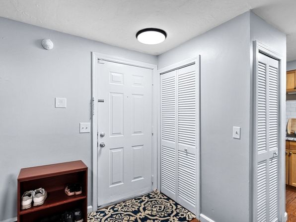 11 Gibbs St UNIT C40, Worcester, MA 01607