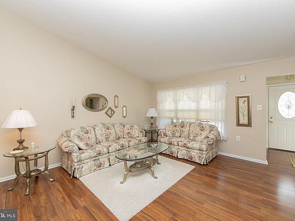 5th image of 422 Woodruff Trl