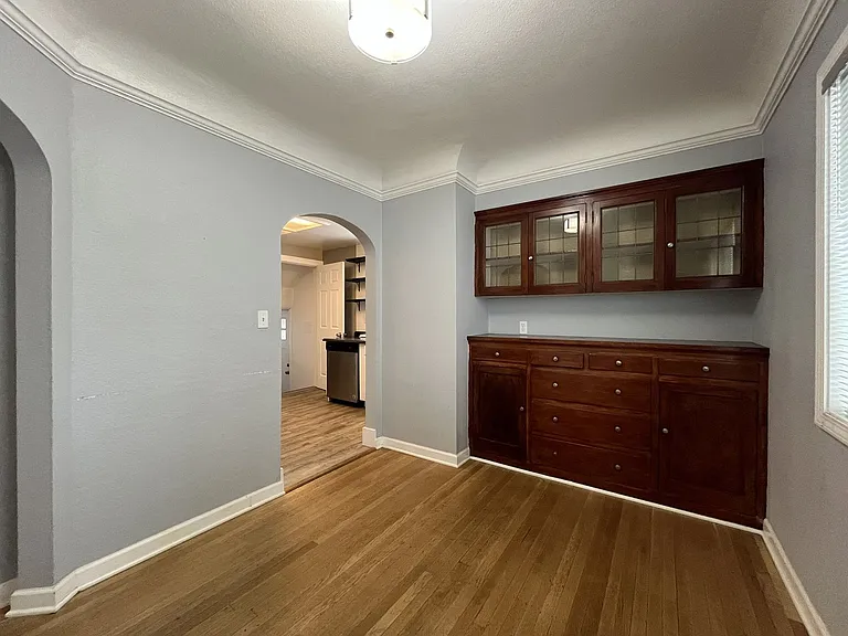 13208 NE Glisan St — Photo 14