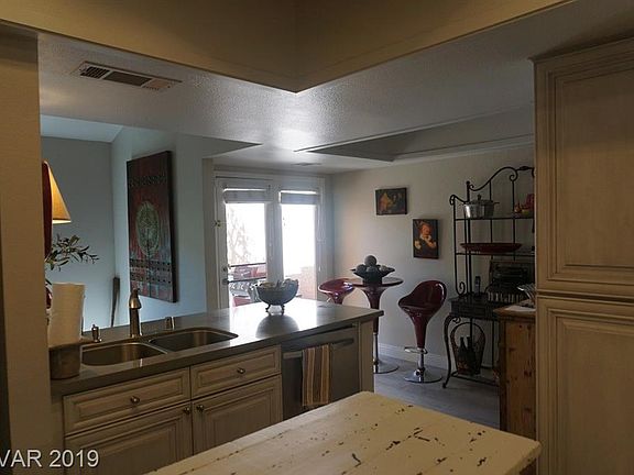 4th image of 576 Cervantes Dr
