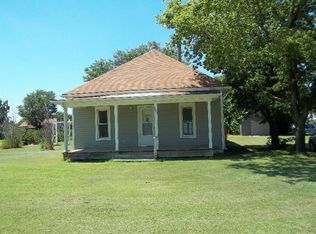 221 E 3rd St, Bison, KS 67520