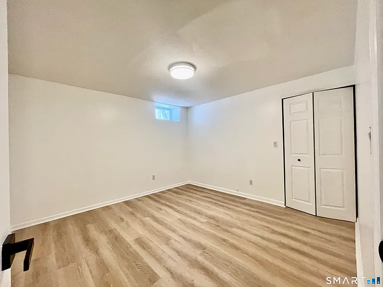 112 Woodbine St #1 — Photo 10