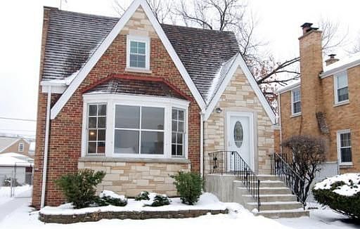 1st image of 1837 N 77th Ave