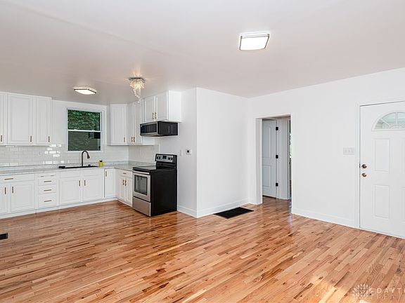 4th image of 713 Wyoming St