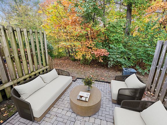 5th image of 7223 Kirkdale Dr #38C