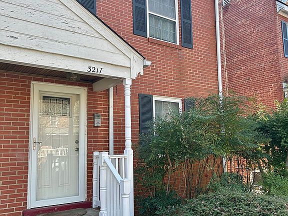 2nd image of 3217 Park Ave