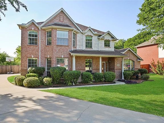 2nd image of 3805 Island Ct