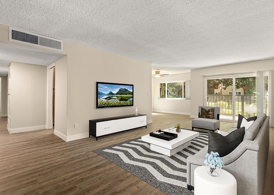 One Bedroom Apartment