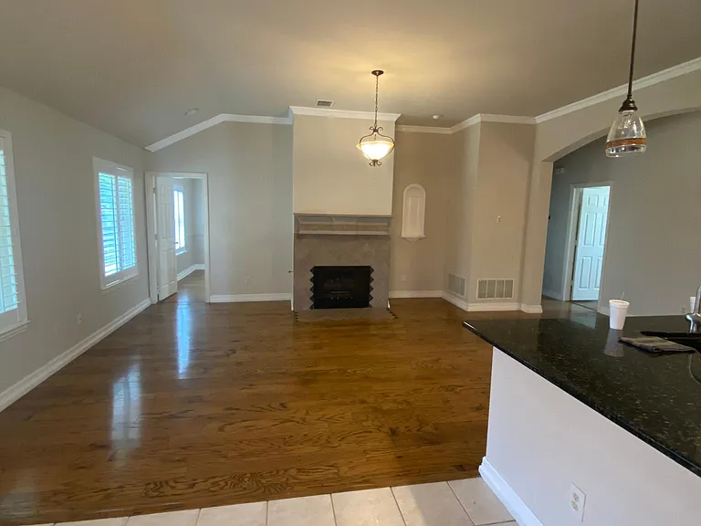 1630 Cedar Elm Dr — Photo 20