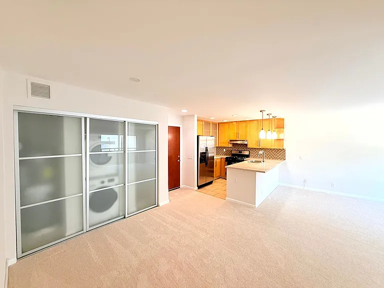 4702 Fulton Ave #209 — Photo 11