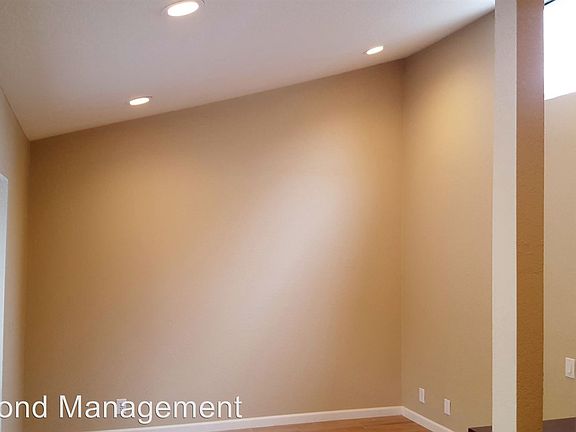 2nd image of 2222 I St APT 07