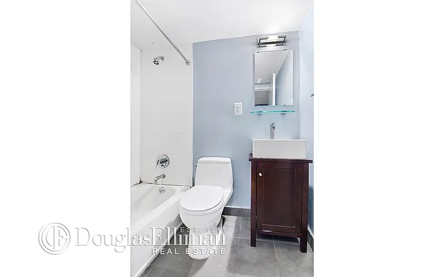 Rented by Douglas Elliman | media 22