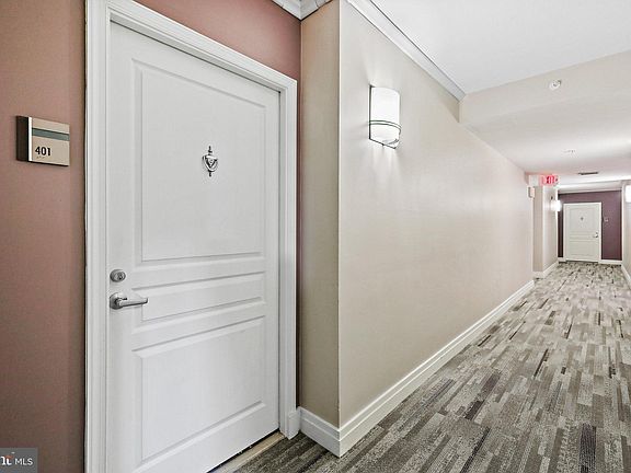 3rd image of 2451 Midtown Ave APT 401