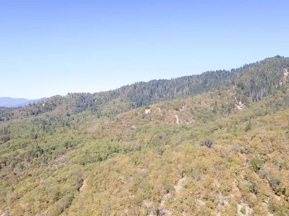 850 NW Scenic Dr, Grants Pass, OR 97526