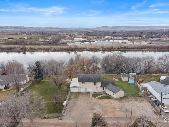 26433 Riverview Rd, Wilder, ID 83676