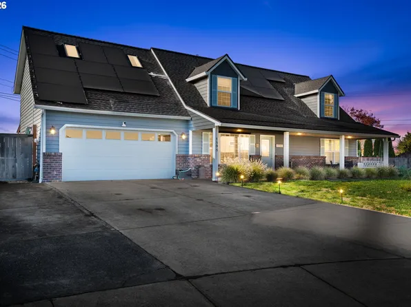 1898 Iron Horse Rd, Eugene, OR 97402
