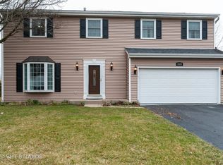 3620 Hale Ln, Island Lake, IL 60042